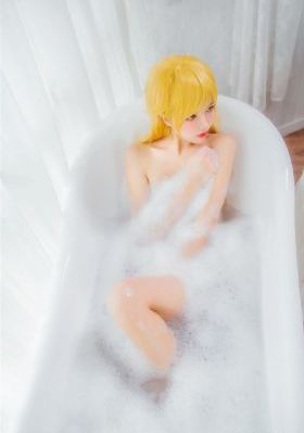 欧美长发美女电影_DVD在线手机播放